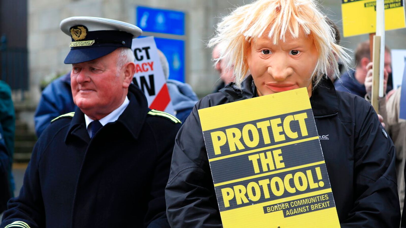 Northern Ireland Protocol: EU Commission threatens ‘proportionate actions’ over UK government plans to override part of post-Brexit deal | Politics News