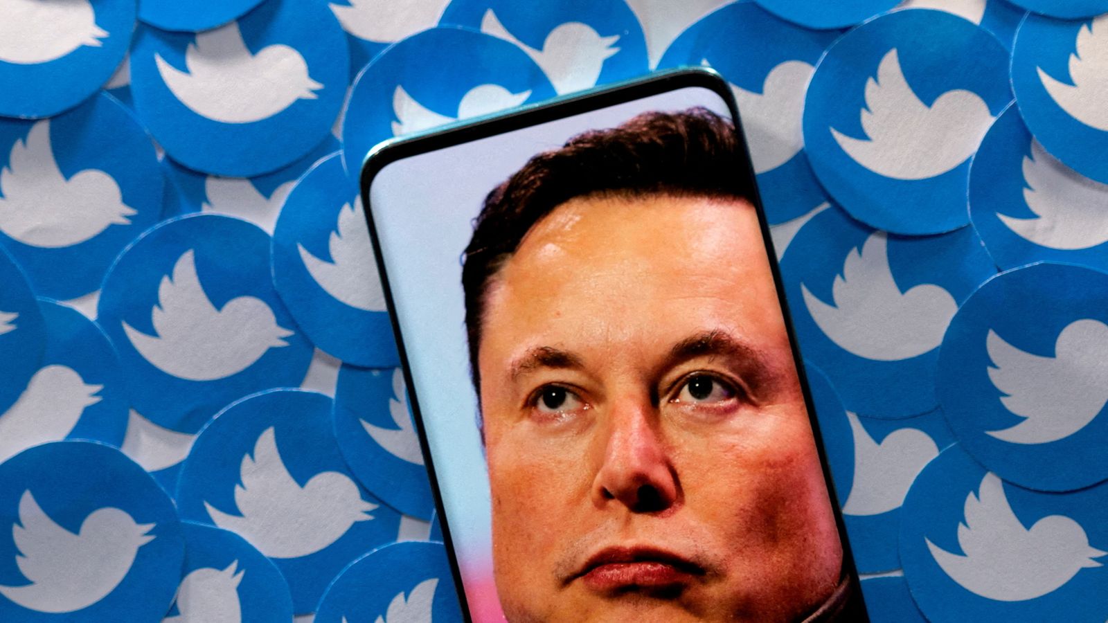 Elon Musk open to ‘exceptional’ Twitter staff working from home as he outlines plans to reach one billion users | Science & Tech News