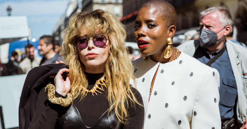 Show and Tell – The New York Times