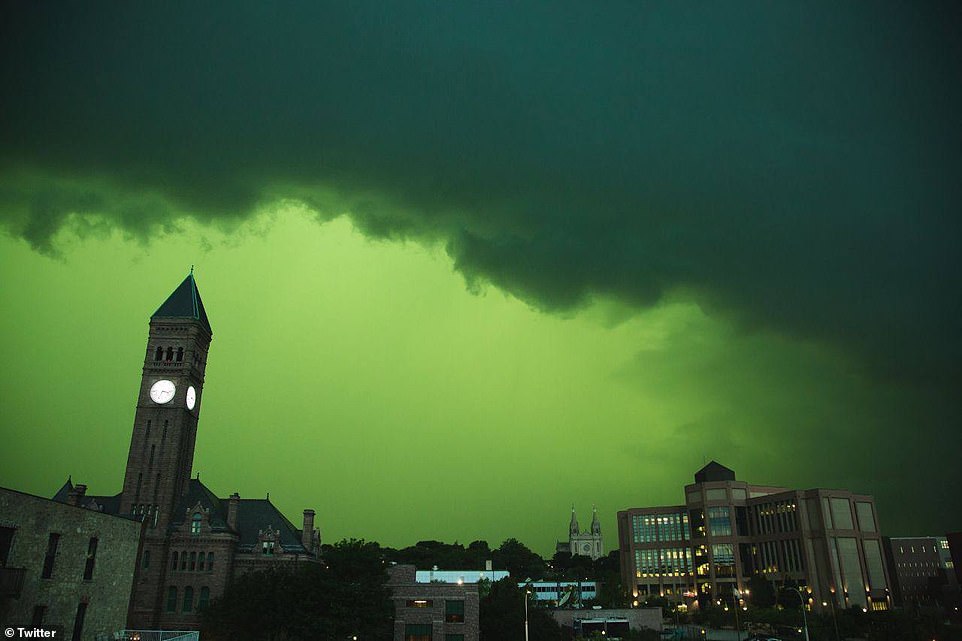 ‘It looks like we are in Stranger Things’: Haunting green sky appears over Sioux Falls