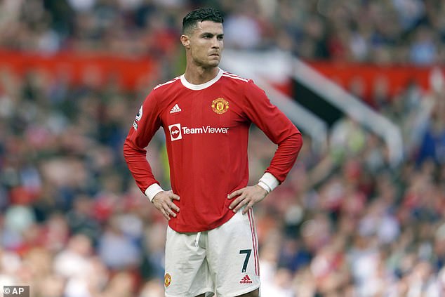 Cristiano Ronaldo will NOT travel with Manchester United on their pre-season tour