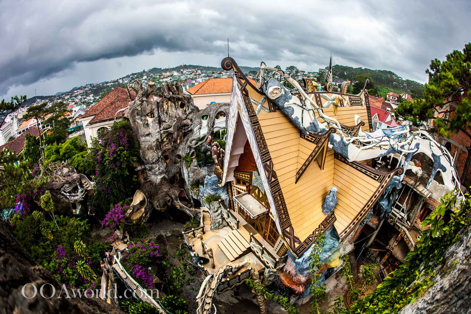 Nha Trang to Dalat: Going not so Crazy in Dalat, Vietnam – Travel Writing and Video