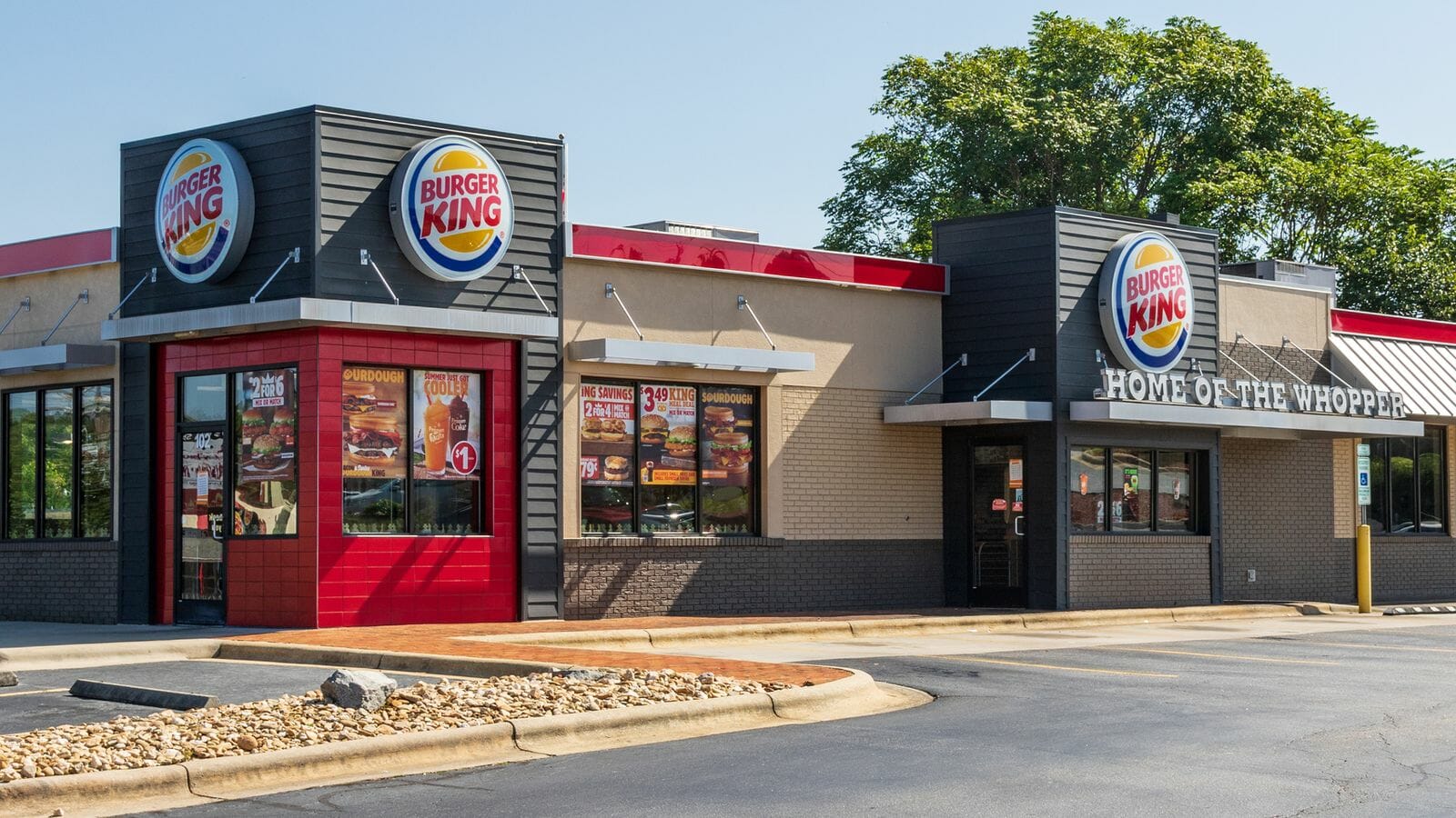 Burger King’s in-store ads ‘may misrepresent the size of Whoppers’, Florida judge rules | Business News