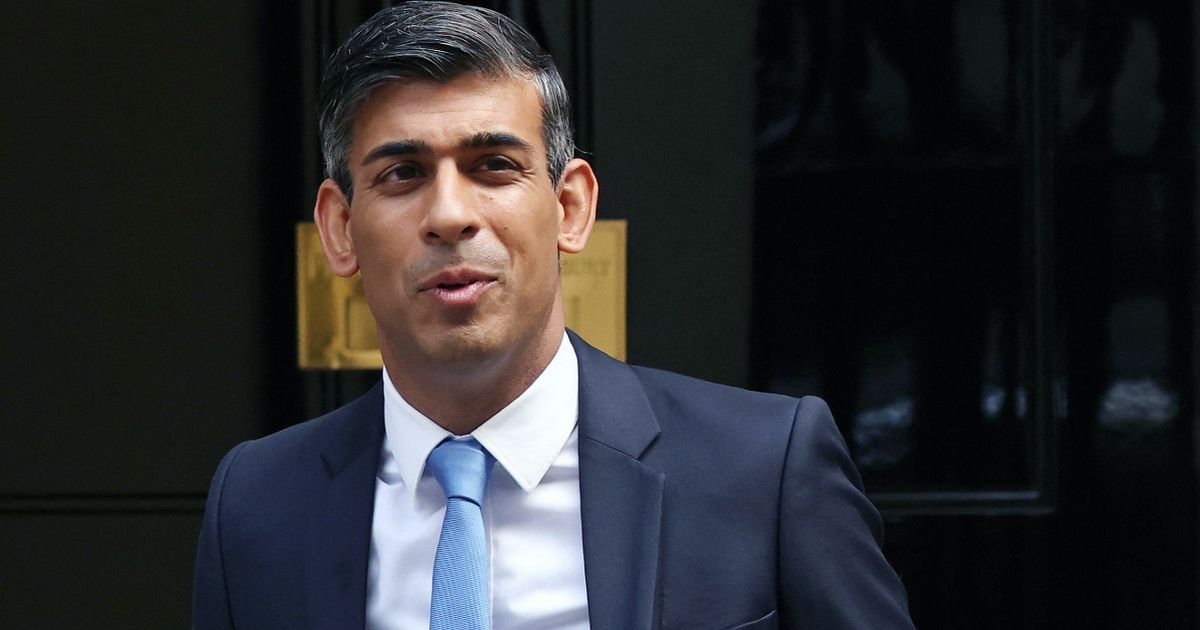 ‘Crumbling concrete is result of Britain’s arrogant disregard for state-educated kids’ – Brian Reade