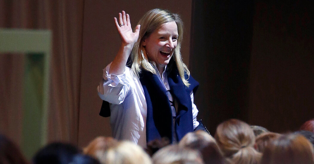 Sarah Burton to Leave Alexander McQueen