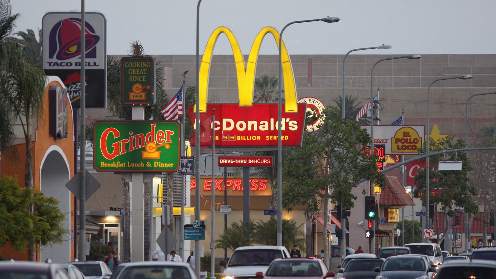 Fast food workers cry and cheer as minimum wage increased to $20 an hour in California | US News
