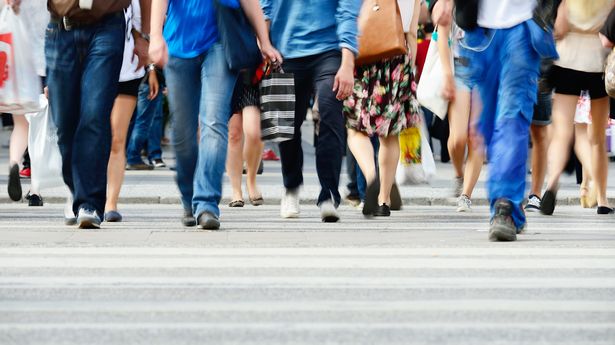 Nuisance slow walkers told their more likely to die earlier than speedy strollers