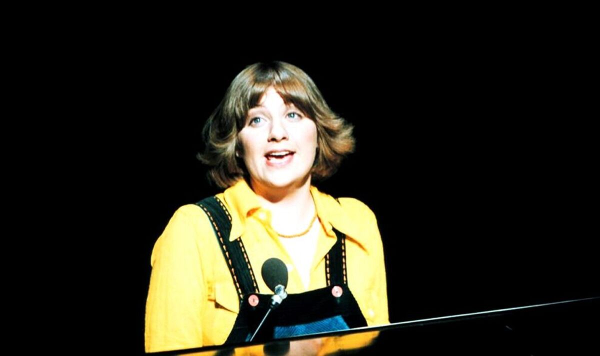 Candlewick bedspreads and corner shops…the eternal genius of Victoria Wood | Celebrity News | Showbiz & TV