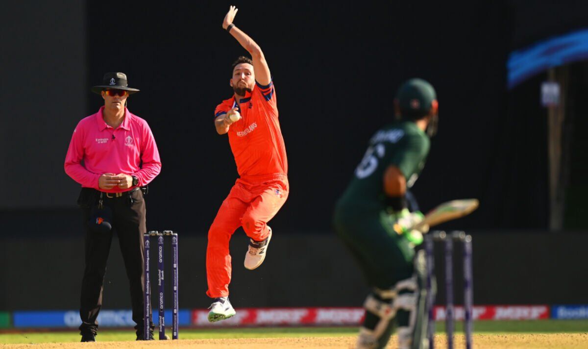 Cricket World Cup LIVE: Pakistan vs Netherlands chaos as umpire makes major error | Cricket | Sport