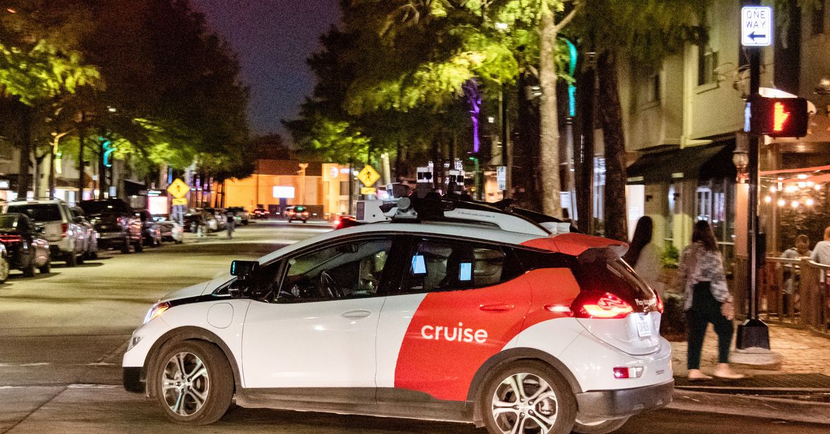 Cruise halts robotaxi services across the US to ‘earn public trust’