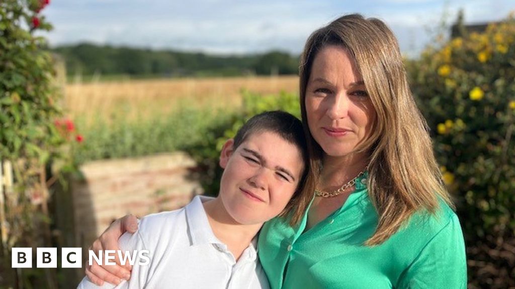 Medical cannabis: Parents 'denied it turn to illegal means for children'