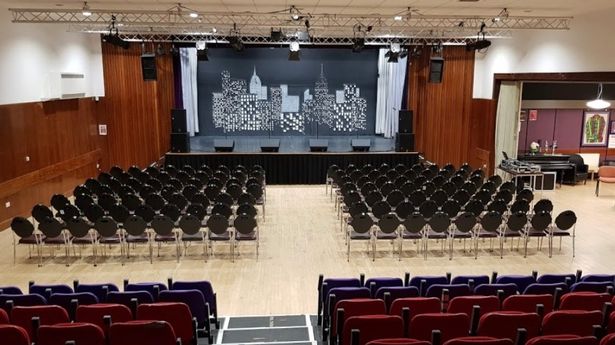 Panto deemed 'too adult' cancelled after one show due to 'unprecedented complaints'