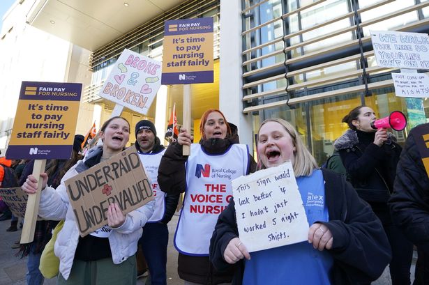 Tories' 'draconian' anti-strike laws will lead to more walkouts, mayors warn