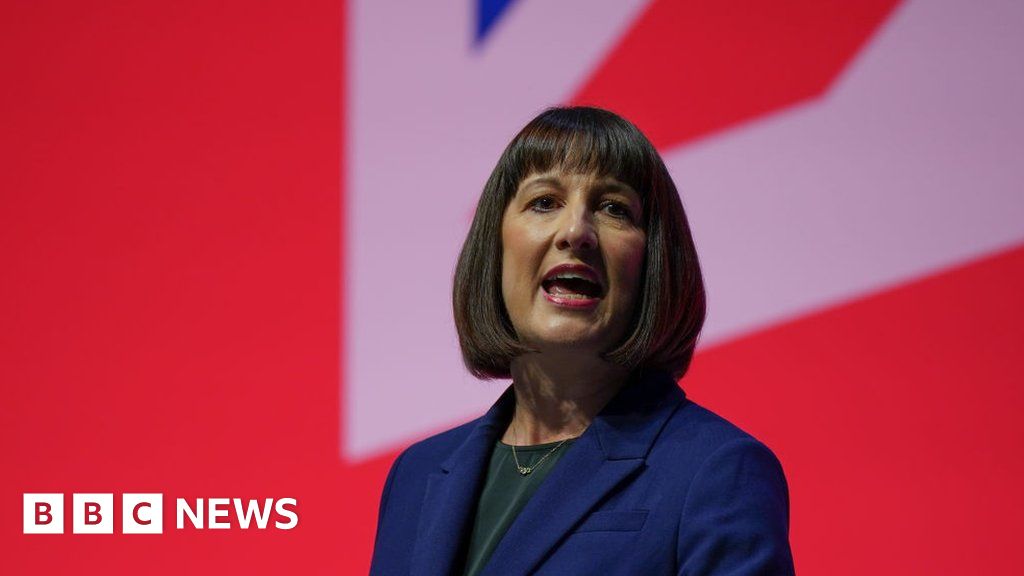 Bankers' bonuses: No cap under Labour, says Reeves