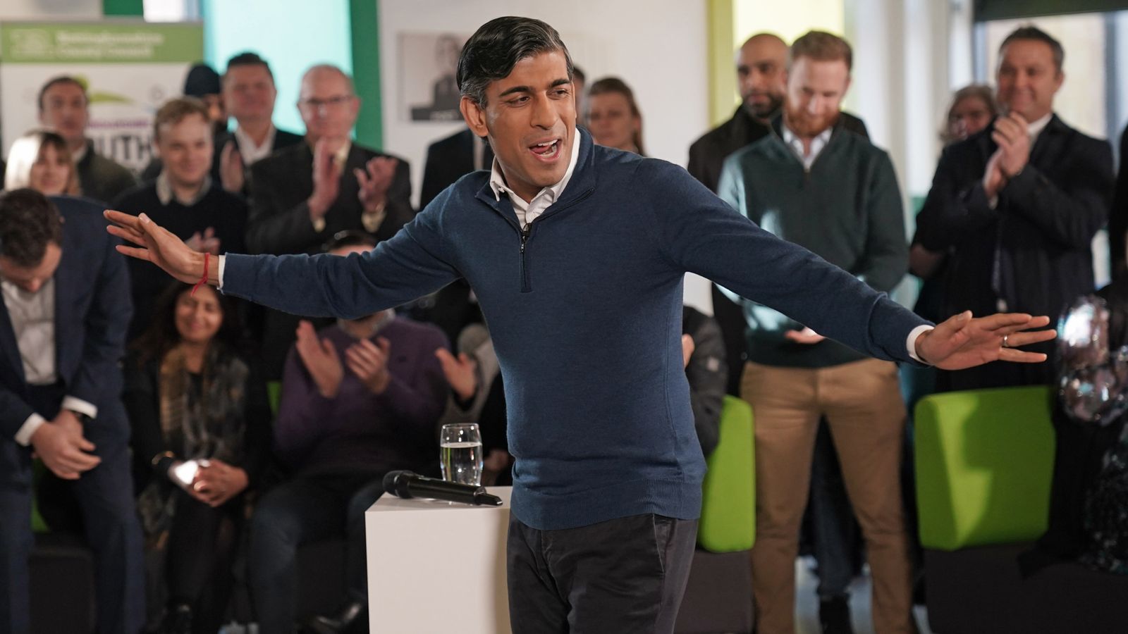 Keir Starmer accuses PM of ‘squatting in No 10’ after Rishi Sunak’s general election hint | Politics News