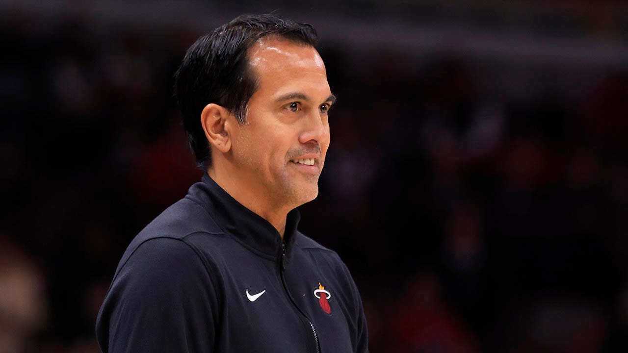Heat, Erik Spoelstra agree to record-breaking $120 million extension: report