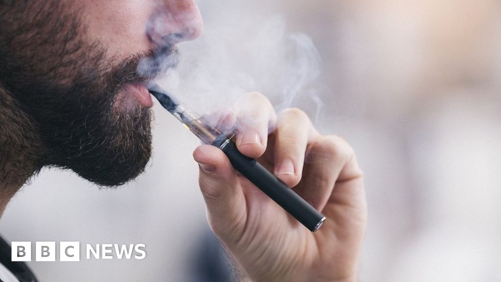 Smokers increasingly overestimate vape risk – study