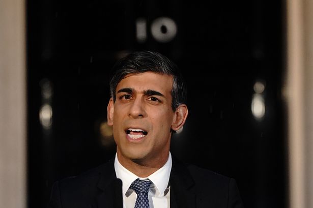 Rishi Sunak vows to take on 'extremist forces trying to tear us apart' in No10 presser
