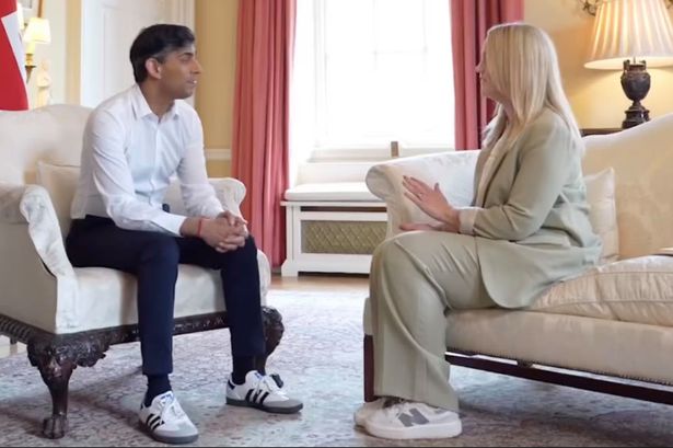 Rishi Sunak issues ‘fulsome apology’ to Adidas Samba community after trainers photo