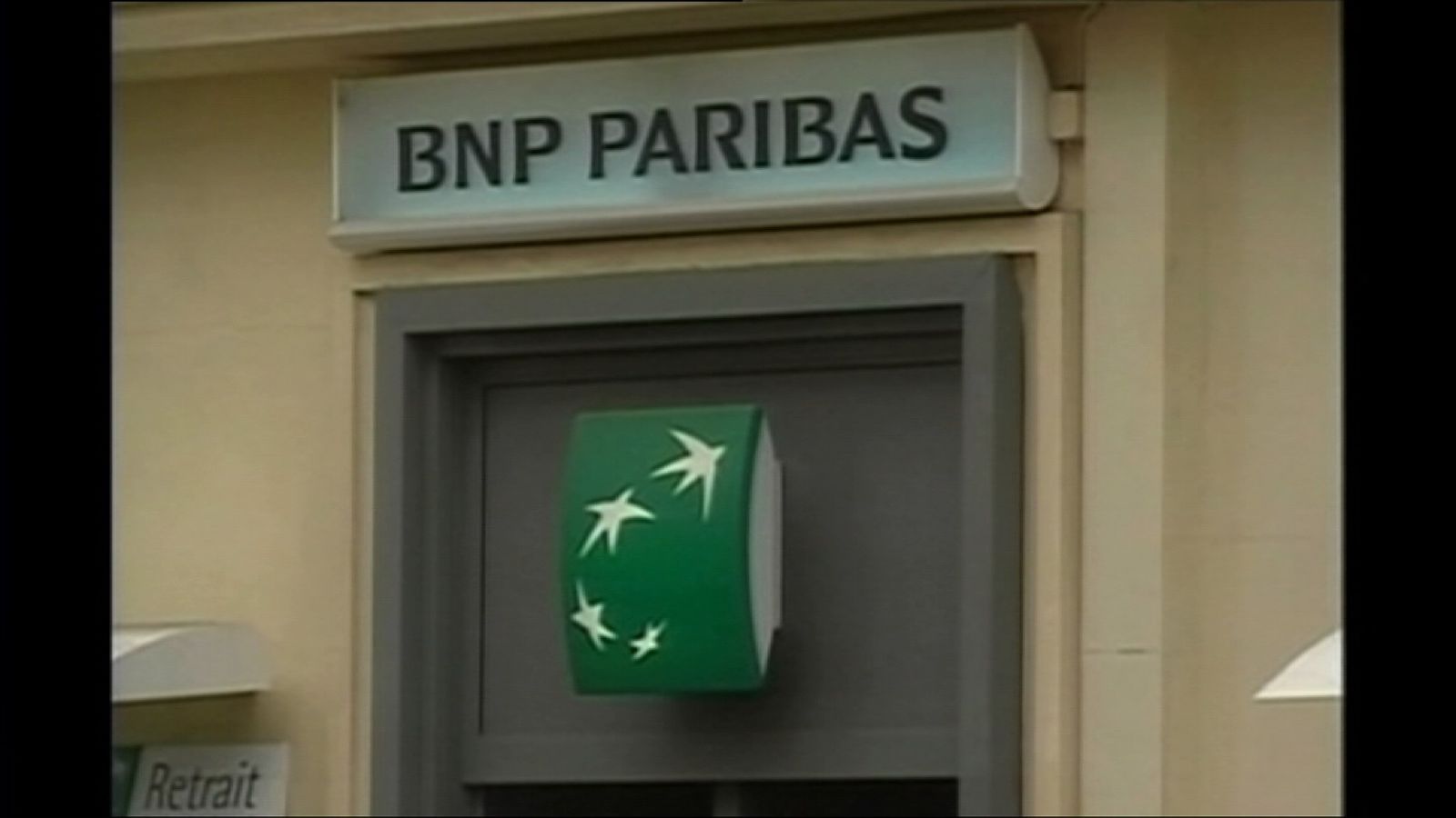 BNP Paribas hoists ‘for sale’ sign over estate agent Strutt & Parker | Business News