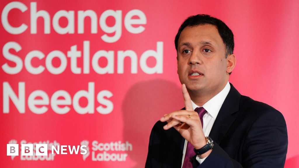 I was wrong about family firm not paying living wage – Sarwar