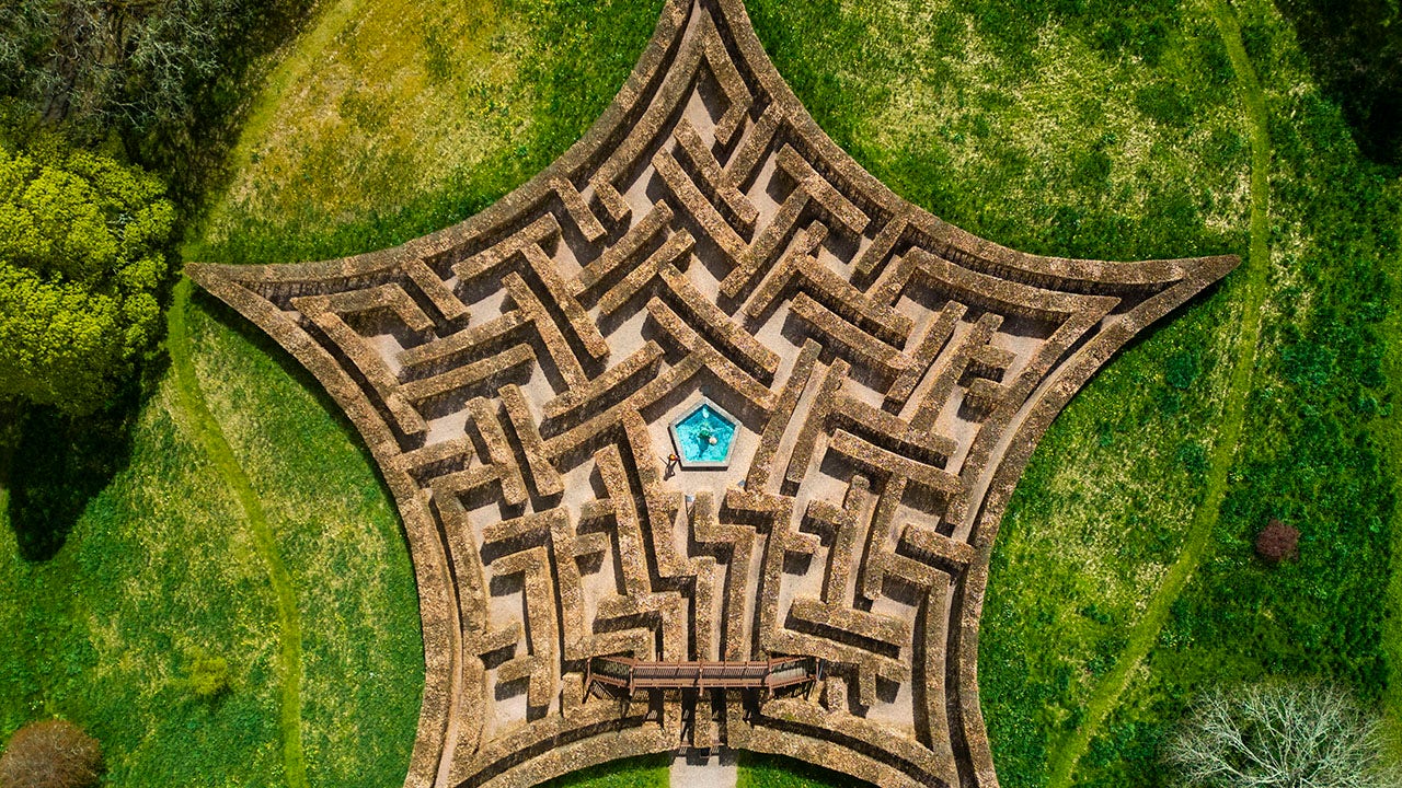 Family’s history in Scotland is focus of maze shaped in 5-pointed star: ‘Bringing it back to life’