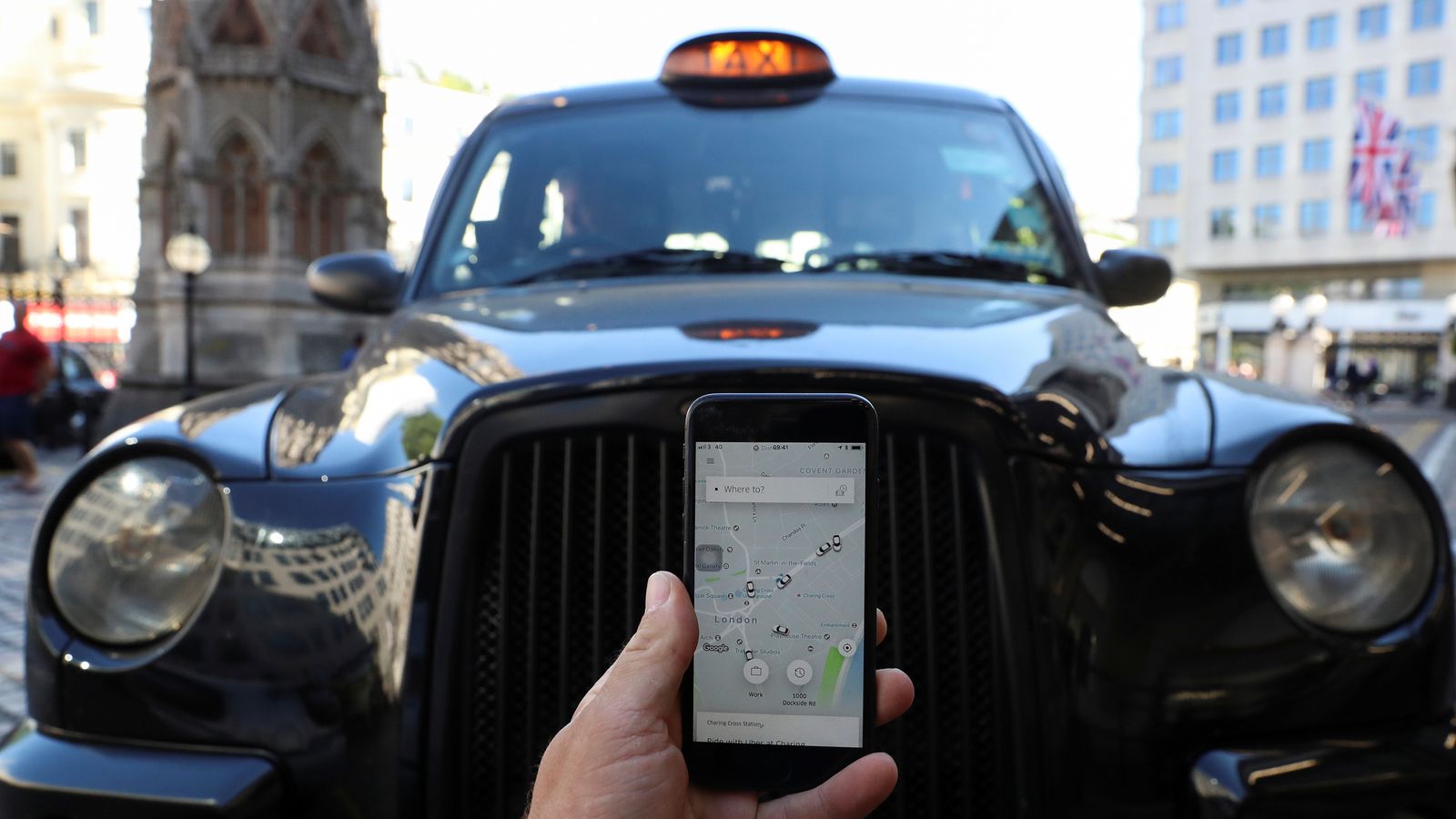 London’s black cab drivers file multimillion pound lawsuit against Uber | Science & Tech News