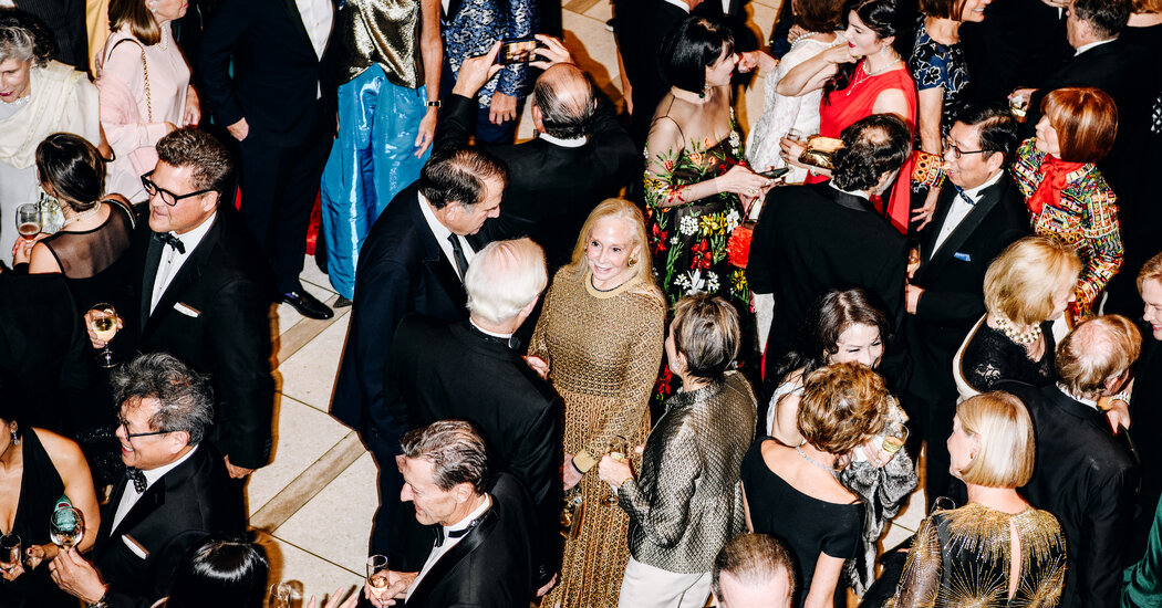 How Jacob Bernstein Covers New York Society