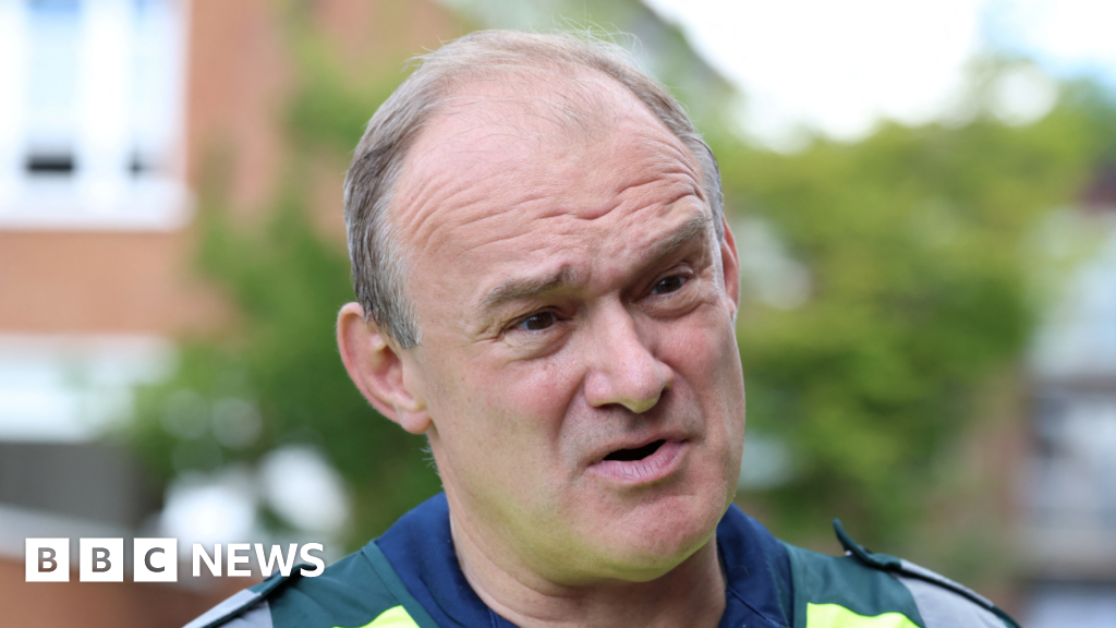 Ed Davey calls for gambling law review after election bet row