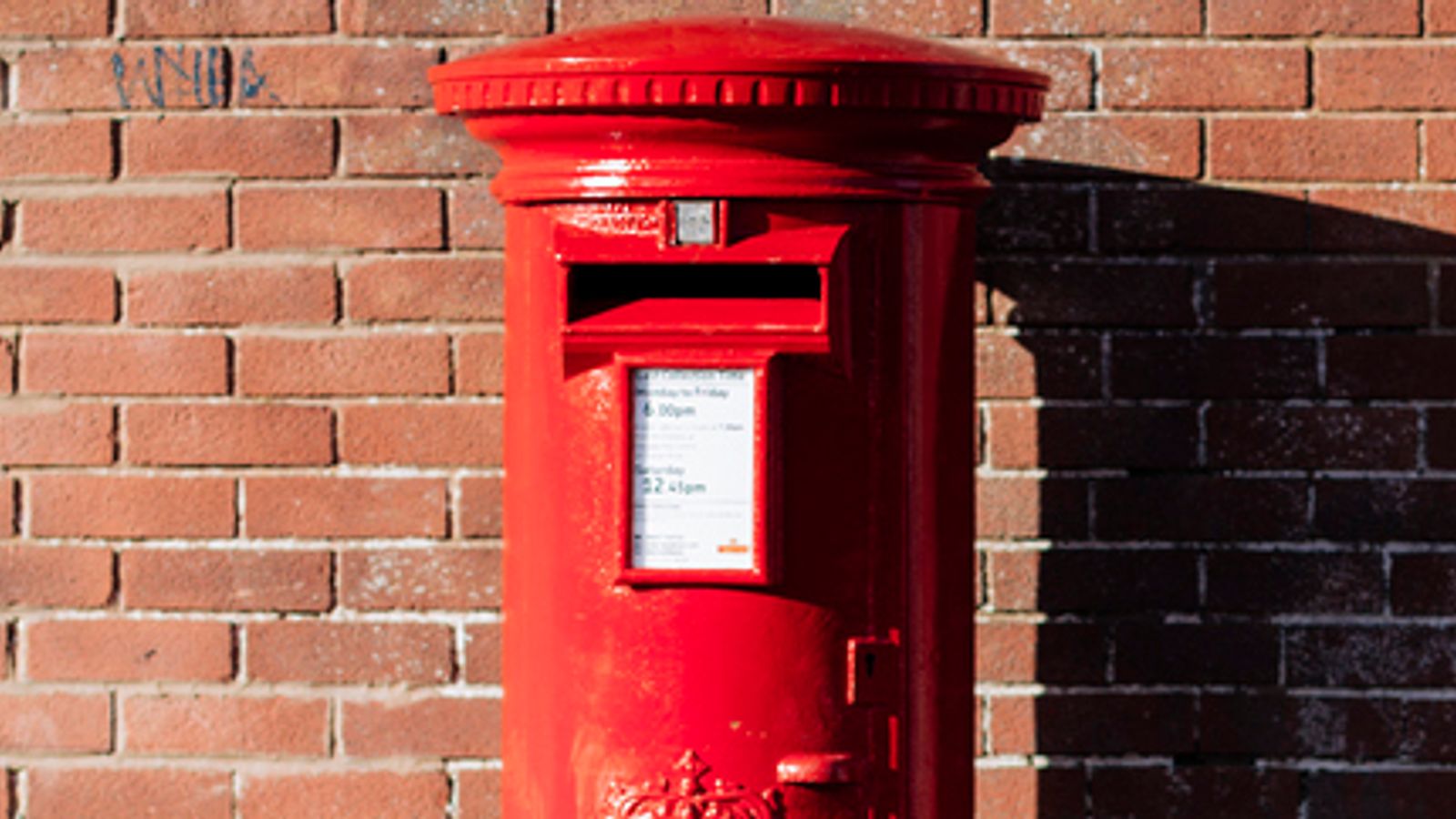 Royal Mail union not won over by Czech bidder’s commitments | Business News