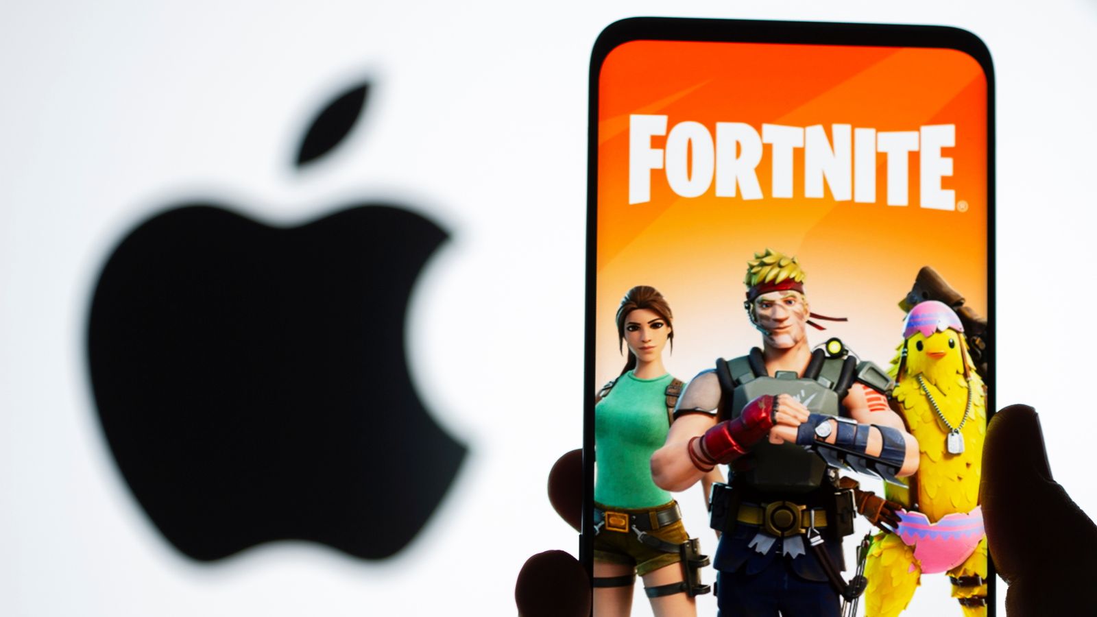 Fortnite back on mobile phones after Epic Games’ row with Google and Apple | Science & Tech News