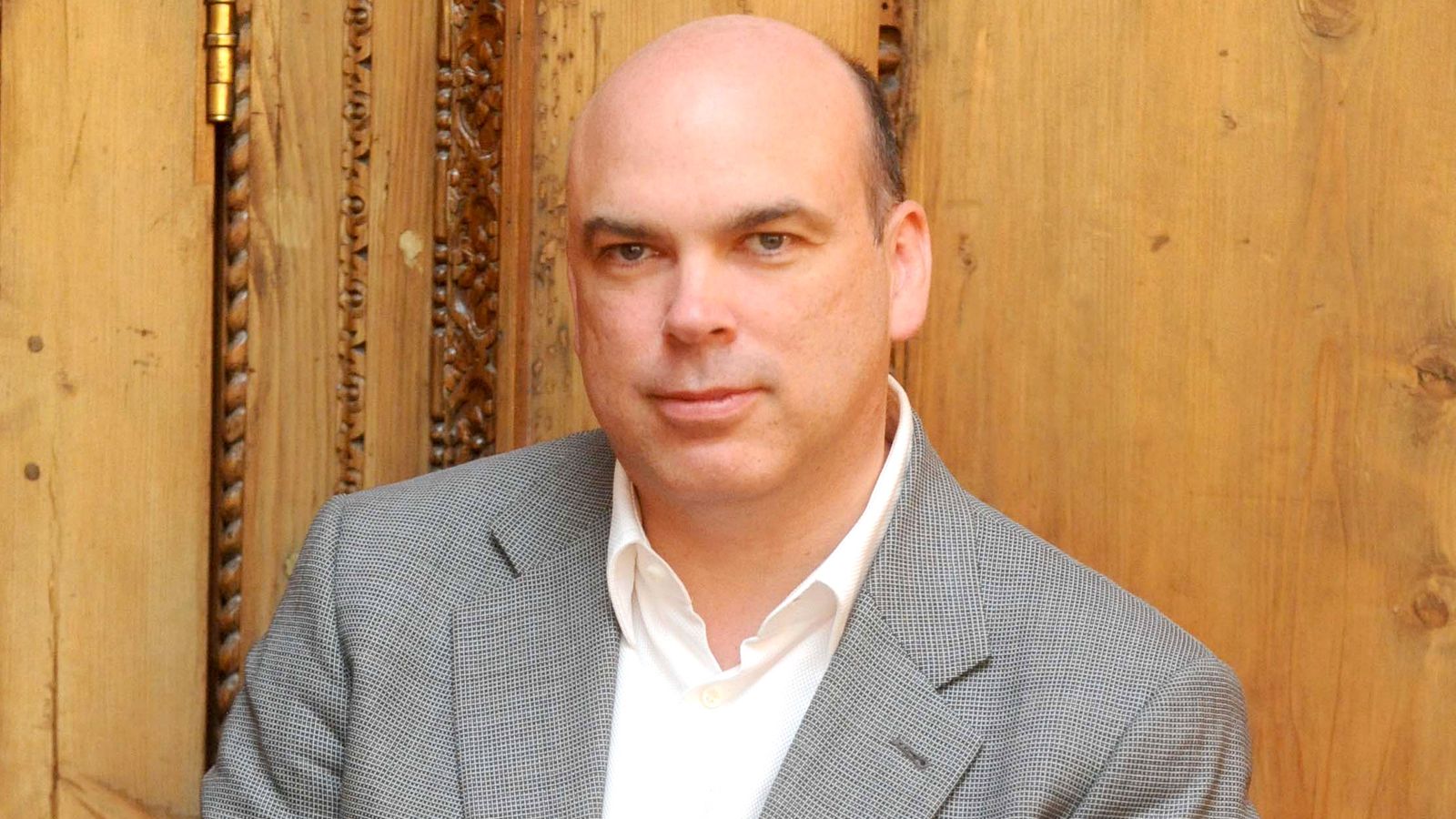 Mike Lynch: British entrepreneur missing after Bayesian yacht sinks off Sicilian coast | Business News