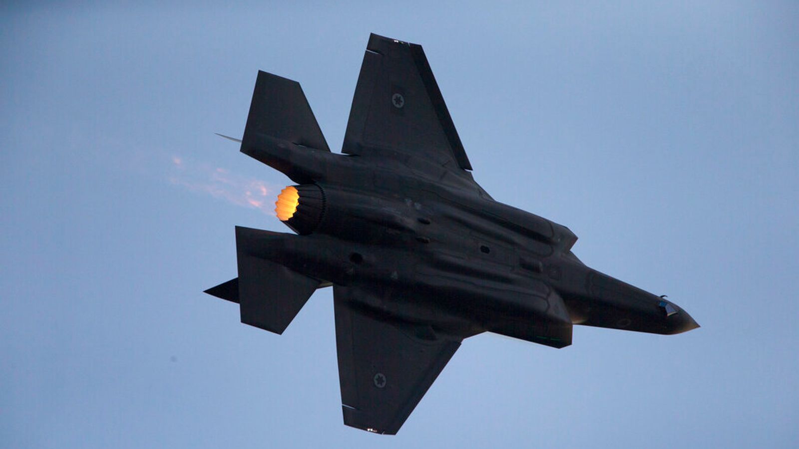 UK to suspend some arms sales to Israel, foreign secretary announces | Politics News