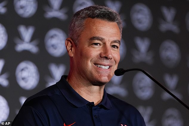 Virginia head coach Tony Bennett announces his shock retirement days before start of season