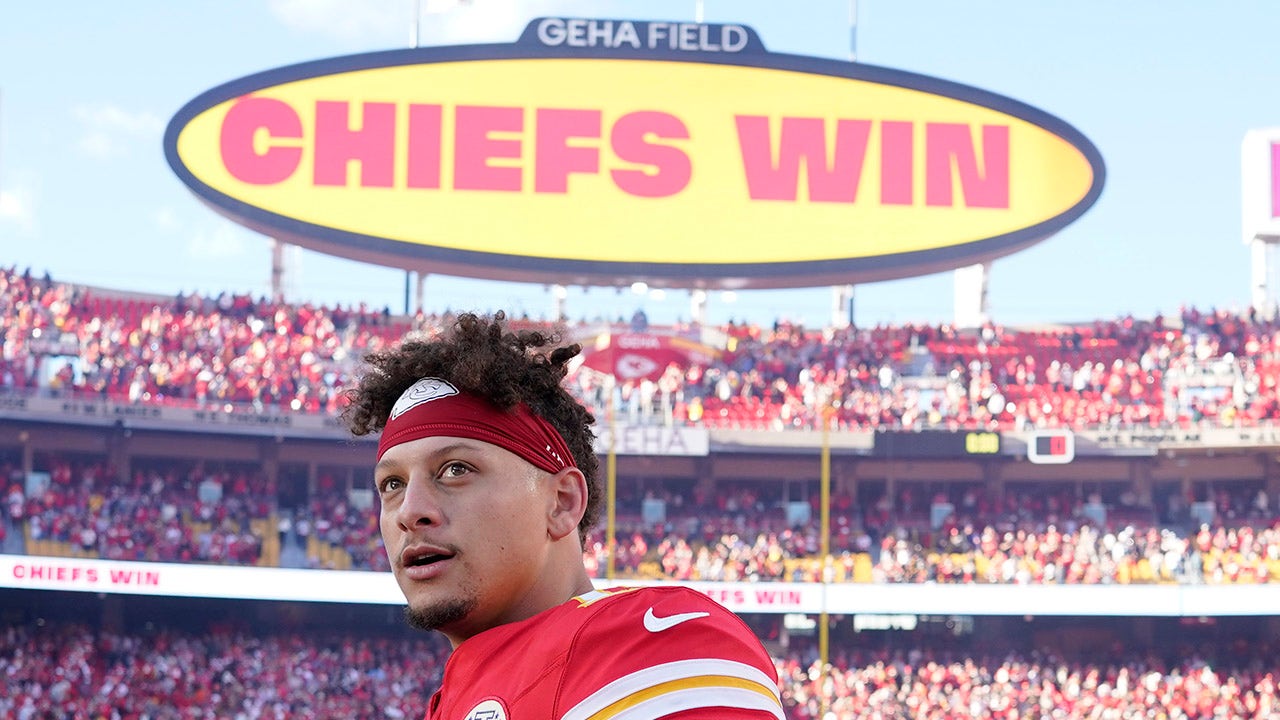 NFL power rankings: Chiefs still hold the top spot as the Giants slip to the bottom