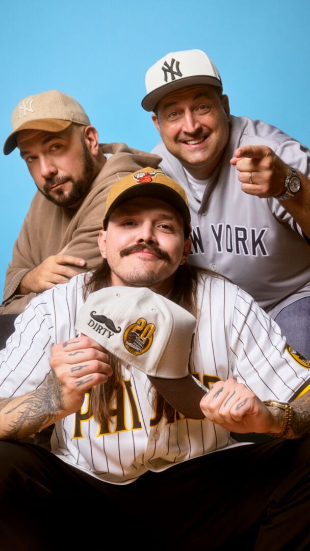 Custom Headwear Holiday Campaigns : Lids It’s Personal