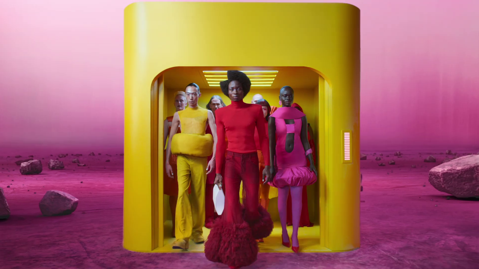 Jaguar: British luxury vehicle maker has a new advert that doesn’t feature any cars | UK News