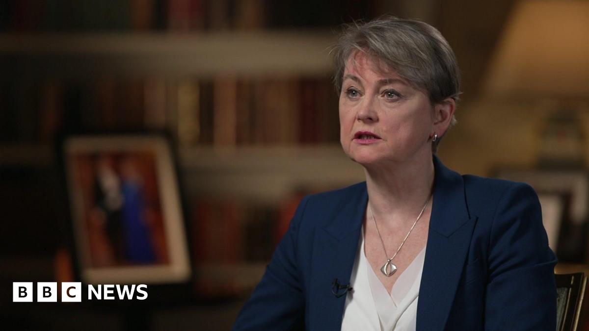 Cooper won’t set timetable for cutting ‘dangerous’ boat crossings