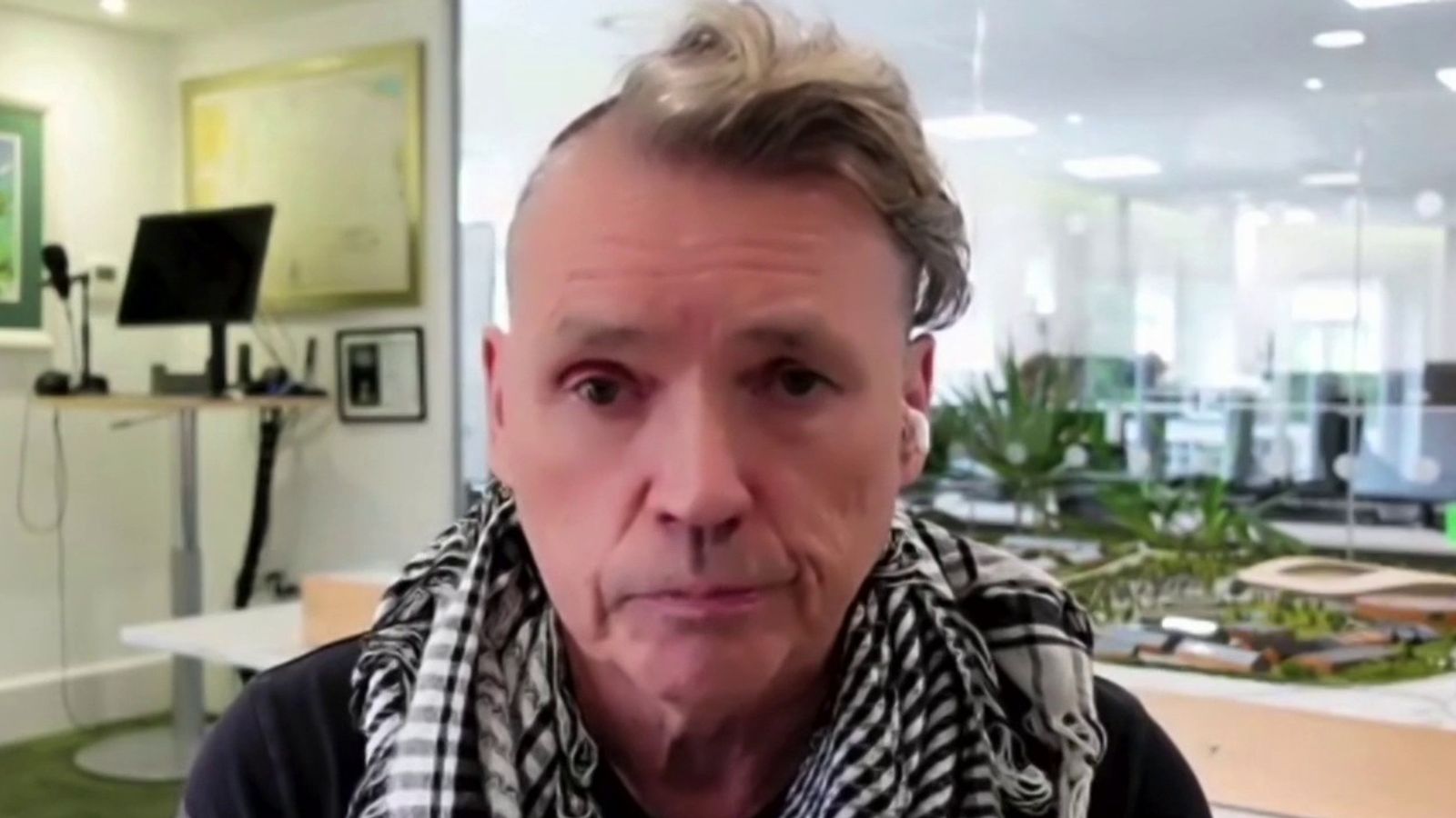 Vince accuses Guardian owner of ‘untruth’ over Observer approach | Money News