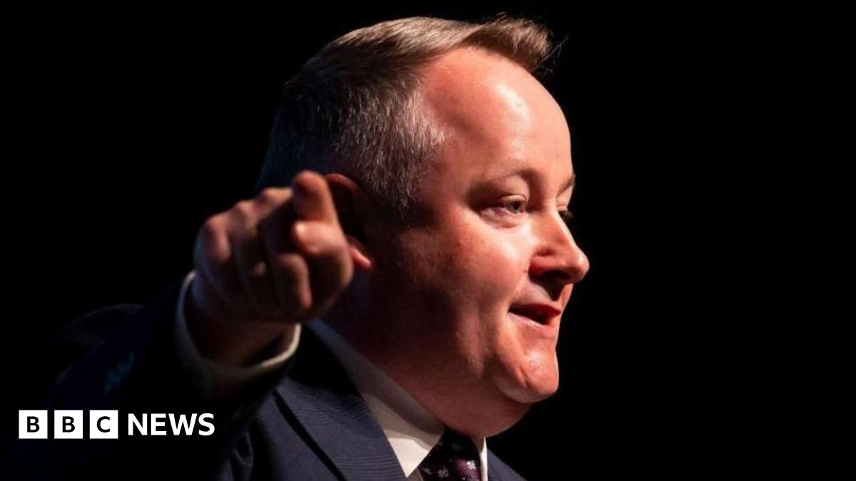 Welsh government budget: Tories on Trump trip miss vote