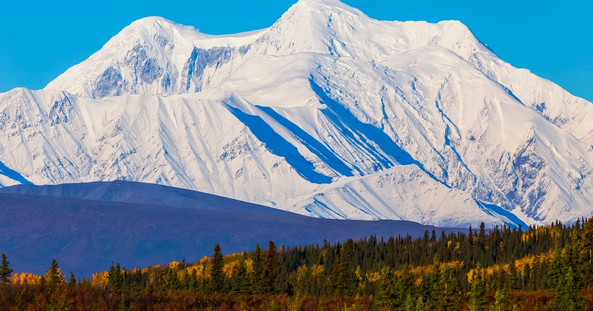 Mysterious US mountain that has ‘alien base hidden inside’ as it becomes UFO hotspot