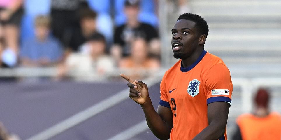 England vs Netherlands – U21 Euros semi-final: Live score, team news and updates with Lee Carsley’s Young Lions pegged back as they’re stunned on break