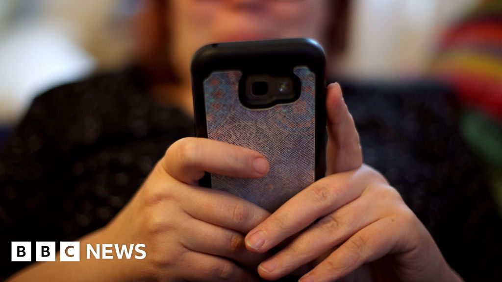 Menstrual tracking app users cautioned by Cambridge researchers