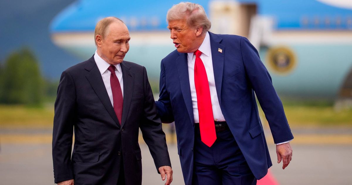 Keir Starmer asked how he felt seeing Putin get red carpet treatment by Donald Trump