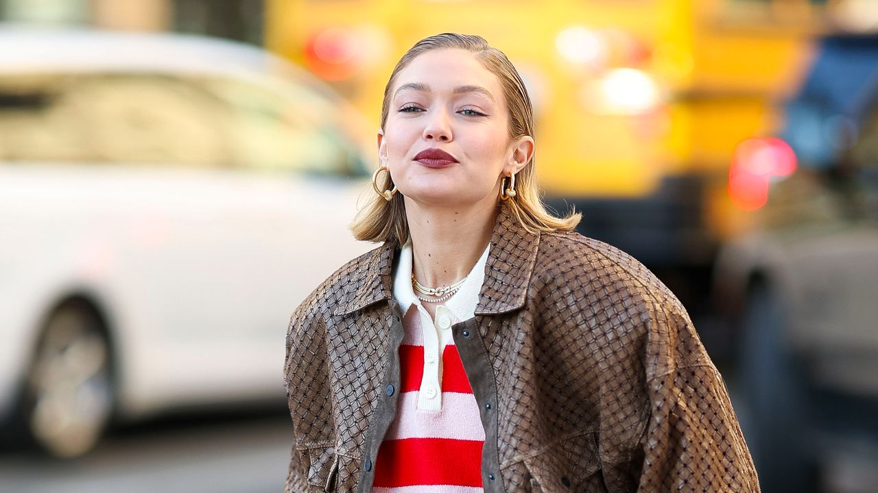 Gigi Hadid Is All In on Ankle Jeans