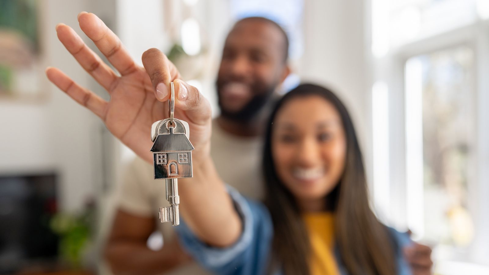 Typical two-year mortgage deal at near three-year low – below 5% since mini-budget | Money News