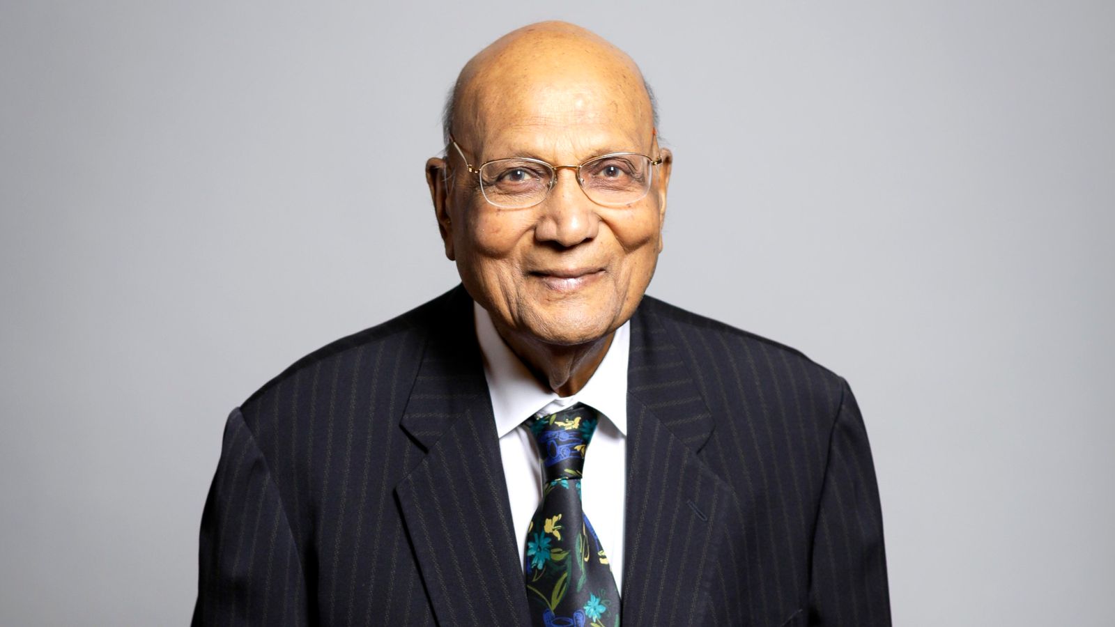 ‘Inspirational’ business magnate Lord Swraj Paul dies aged 94 | UK News