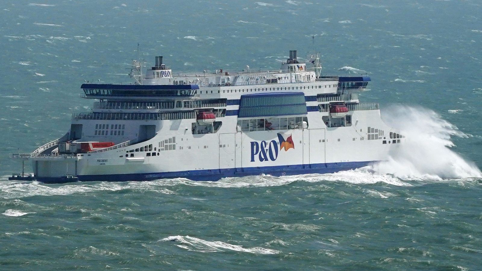 Controversial P&O Ferries boss Hebblethwaite to quit | Money News