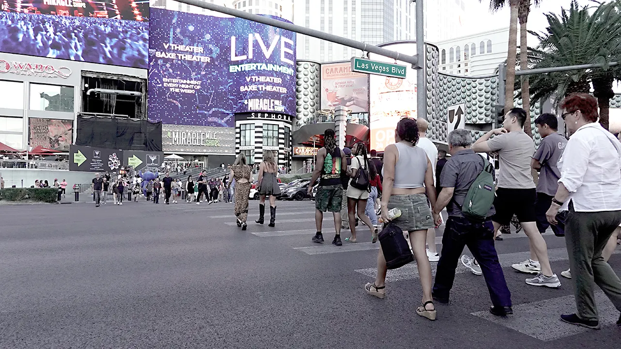 Vegas travelers say $1,000 dinners and resort fees are crushing tourism