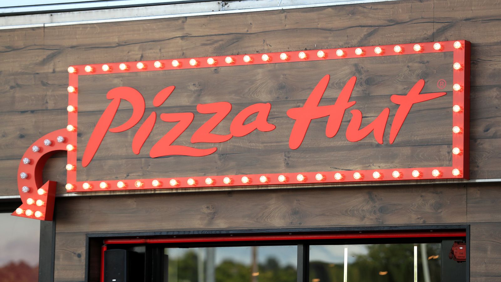 Pizza Hut confirms 68 restaurants to close – here’s the full list | UK News